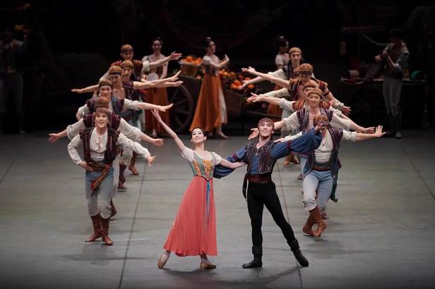 National Ballet of China - Le Corsaire